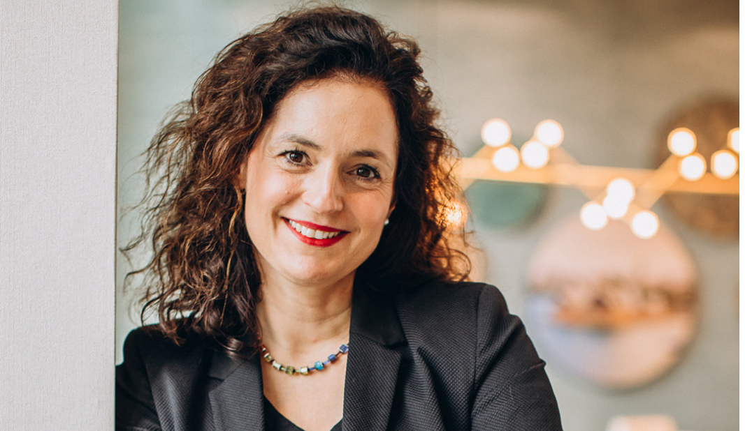 #240 ‚Miss Selfmade‘ über ihre Unternehmerinnenreise | Im Interview mit Gwendolyn Stoye